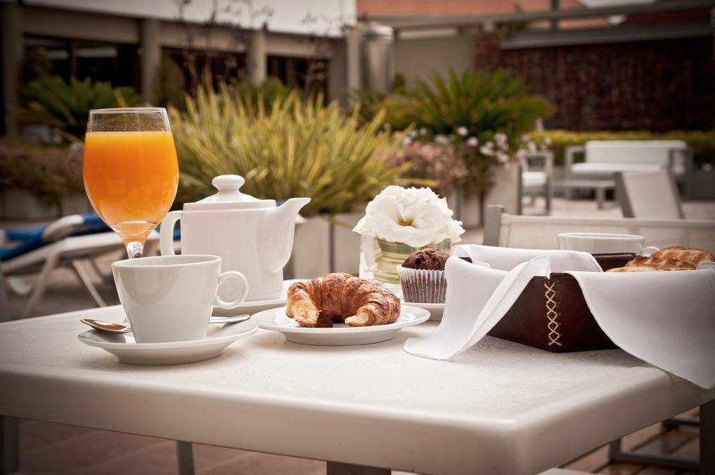 Hotel Uthgra Sasso Mar del Plata Exterior photo